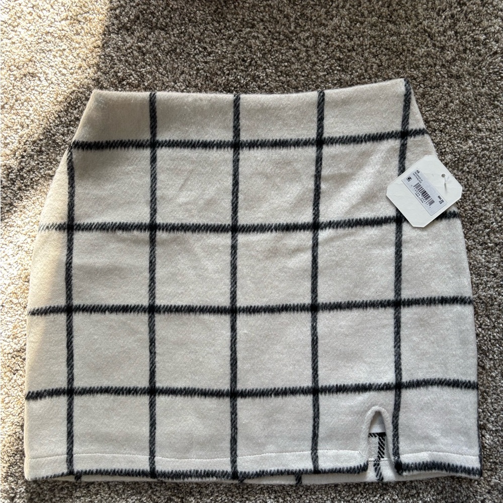 Plaid Mini Skirt in Cream and Black